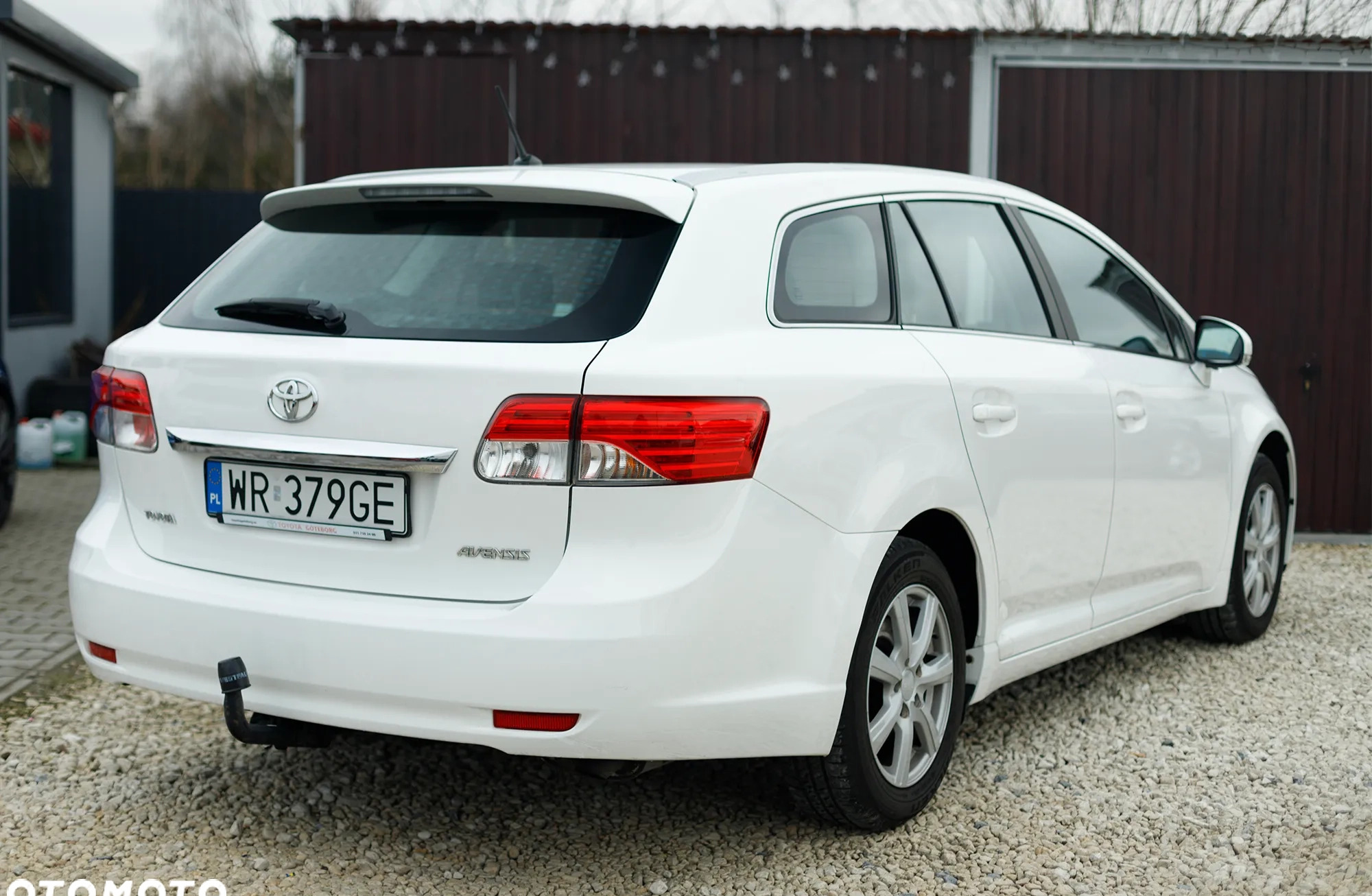 Toyota Avensis cena 45900 przebieg: 192000, rok produkcji 2014 z Karlino małe 529